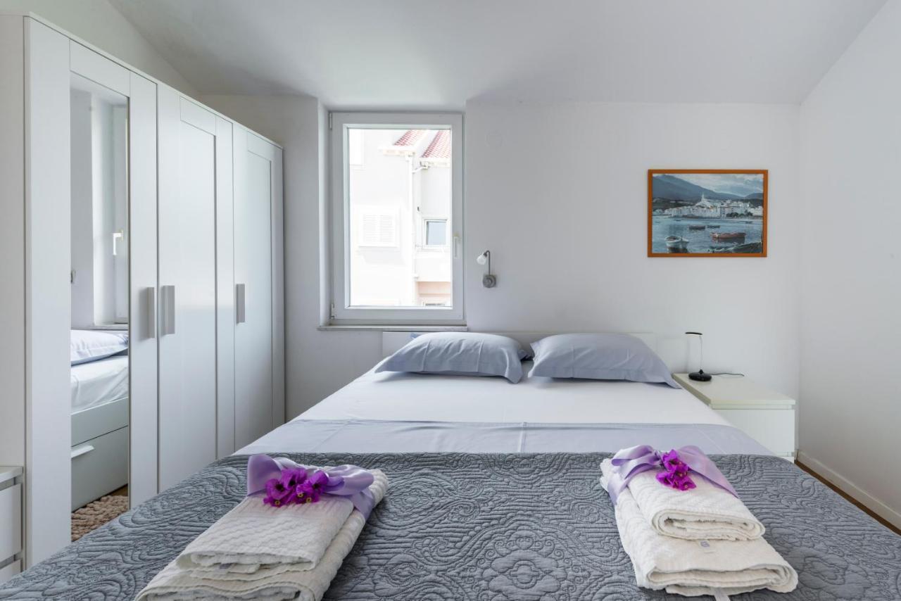 Apartman Lele *