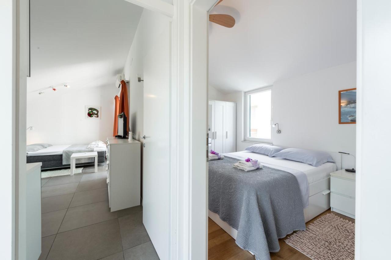 Apartman Lele *